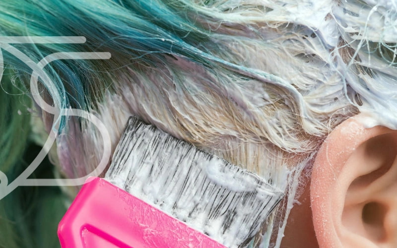 اکسیدان بیشتر مو را روشن می کند؟