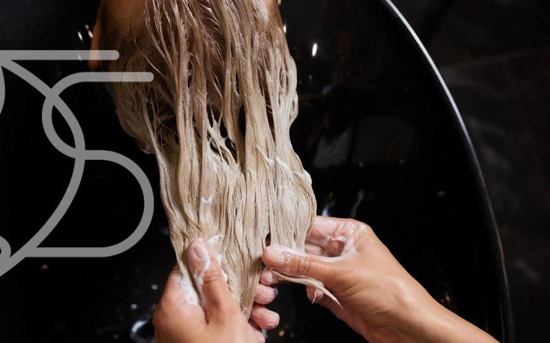 ماسک مو برای موهای دکلره شده