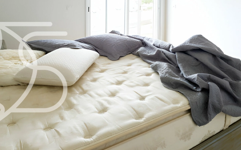 انداختن ملحفه روی تشک مواج